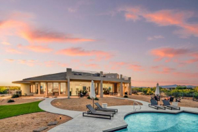 Fallbrook by AvantStay Secluded Home on 40acres wPool Rooftop Trails